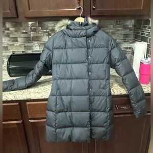 Woman’s north face down jacket - 550 warmth level